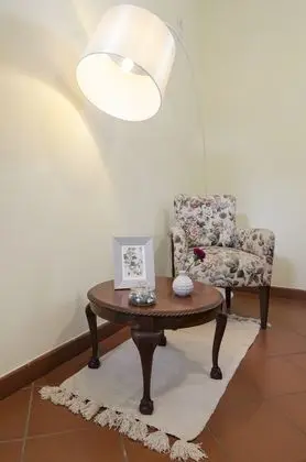 Family Süit, Özel Banyo, Avlu Manzaralı