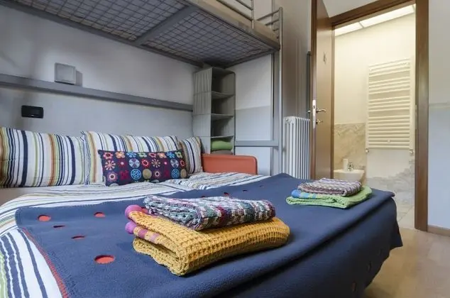 Family Üç Kişilik Oda, Özel Banyo, Avlu Manzaralı