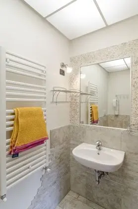 Üç Kişilik Oda, Özel Banyo, Şehir Manzaralı