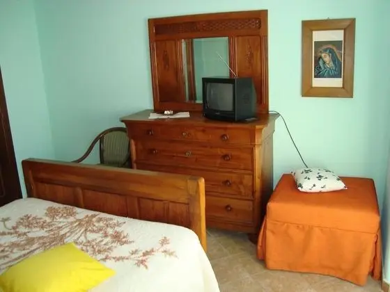 Tek Büyük Yataklı Oda, Dağ Manzaralı