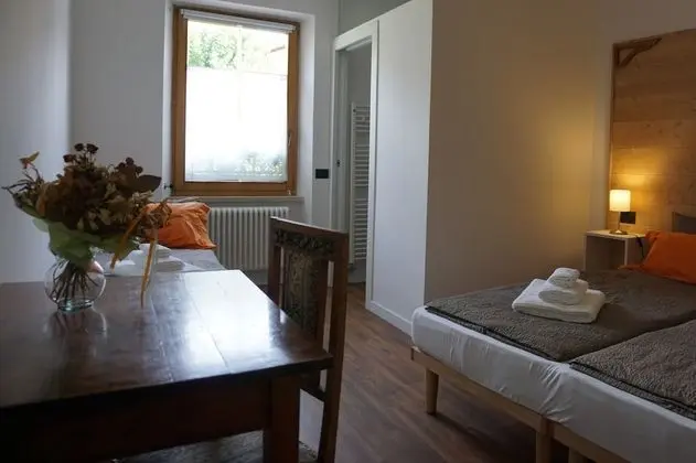 Üç Kişilik Oda, Banyolu/Duşlu (Ambra)