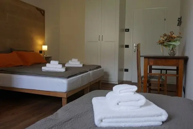 Üç Kişilik Oda, Banyolu/Duşlu (Ambra)