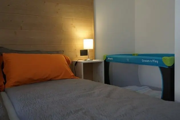 Üç Kişilik Oda, Banyolu/Duşlu (Ambra)