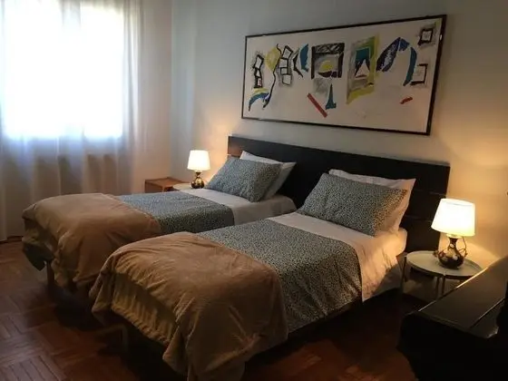 Business Tek Büyük veya İki Ayrı Yataklı Oda