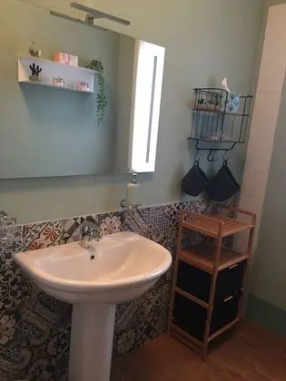 Business Tek Büyük veya İki Ayrı Yataklı Oda