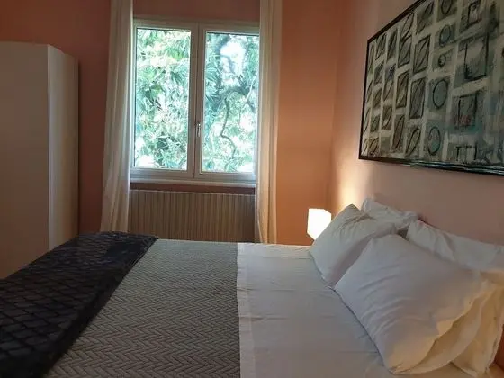 Üç Kişilik Oda, Park Manzaralı