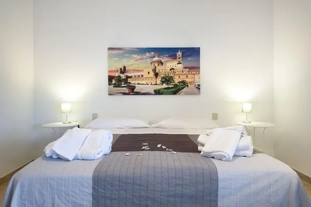 Panoramic Tek Büyük veya İki Ayrı Yataklı Oda