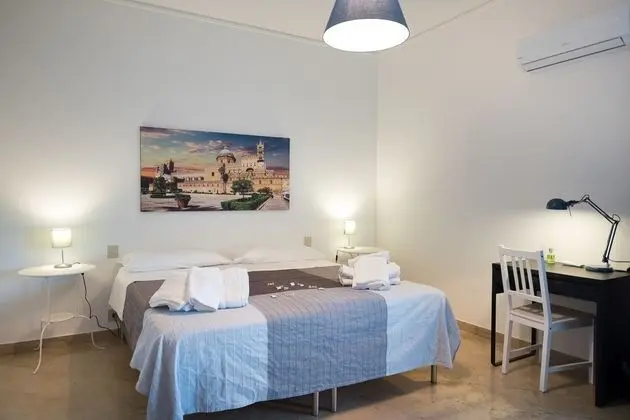 Panoramic Tek Büyük veya İki Ayrı Yataklı Oda