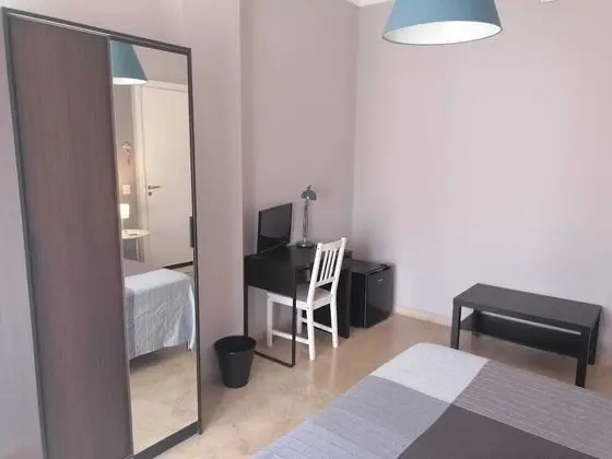 Panoramic Tek Büyük veya İki Ayrı Yataklı Oda