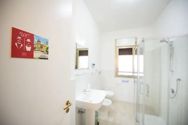 Panoramic Tek Büyük veya İki Ayrı Yataklı Oda