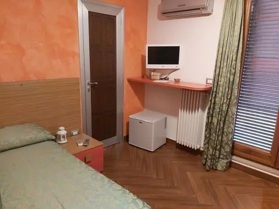 Tek Kişilik Oda