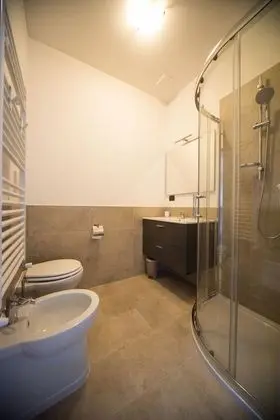 Family Oda, Göl Manzaralı (Edera)