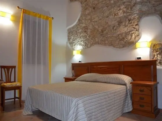 Classic Tek Büyük veya İki Ayrı Yataklı Oda