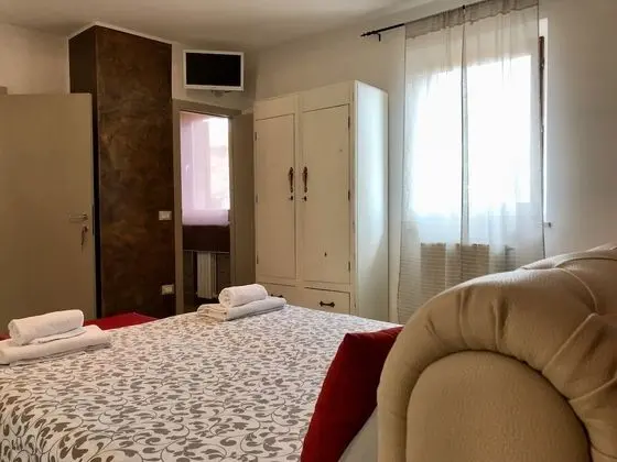 Deluxe Dört Kişilik Oda, Şehir Manzaralı