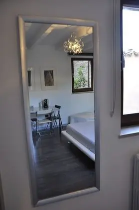 Üç Kişilik Oda, Şehir Manzaralı