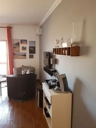 Deluxe Tek Büyük Yataklı Oda, 1 En Büyük (King) Boy Yatak, Sigara İçilmez, Kısmi Deniz Manzarası
