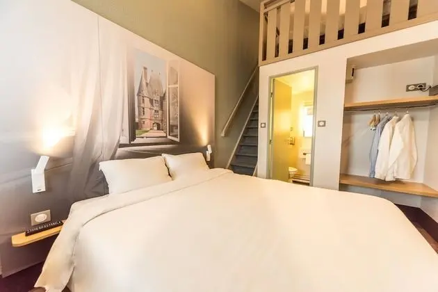 Dört Kişilik Oda, Sigara İçilmez