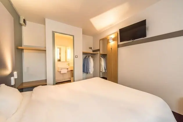 Tek Büyük Yataklı Oda, Sigara İçilmez