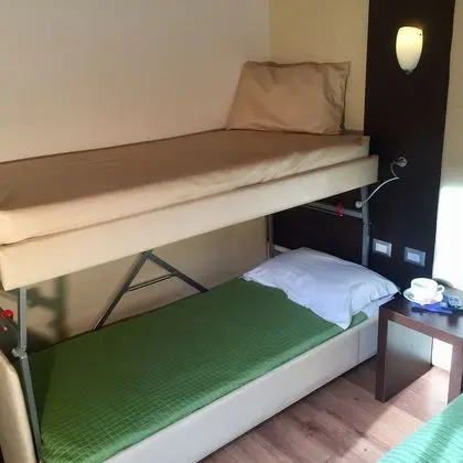 Superior Dört Kişilik Oda, Dağ Manzaralı