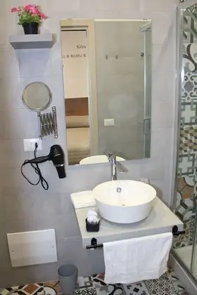 Economy Tek Büyük Yataklı Oda