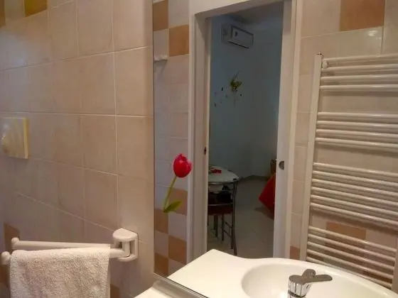 Family Oda, Bağlantılı Odalar