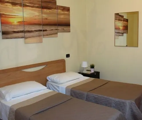 Tek Büyük veya İki Ayrı Yataklı Oda