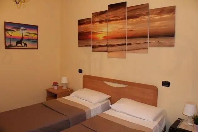 Tek Büyük veya İki Ayrı Yataklı Oda