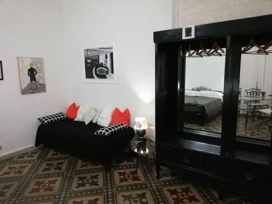 Economy Tek Büyük Yataklı Oda