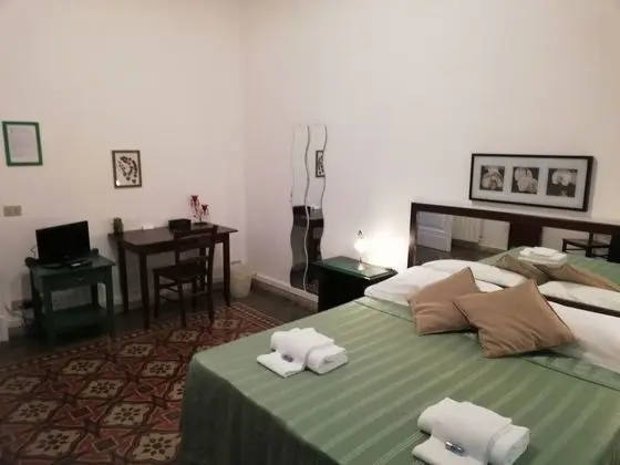 Tek Büyük veya İki Ayrı Yataklı Oda