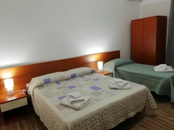 Deluxe Üç Kişilik Oda, Deniz Manzaralı