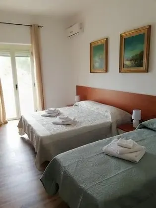 Deluxe Üç Kişilik Oda, Deniz Manzaralı