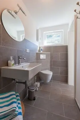 Economy Tek Büyük Yataklı Oda