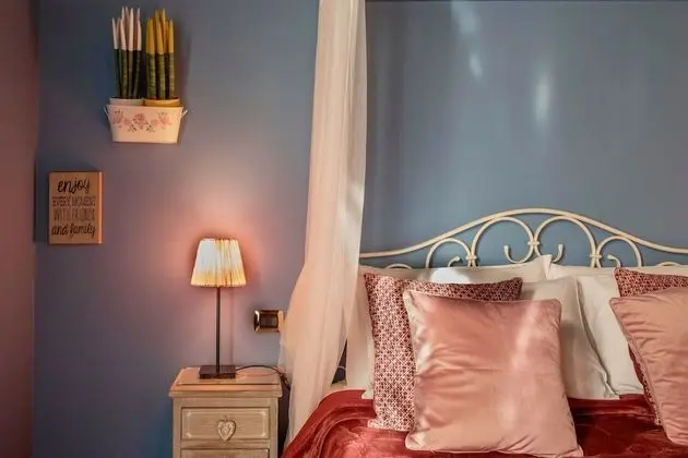 Romantic Üç Kişilik Oda, Banyolu/Duşlu, Bahçe Manzaralı (Romance)