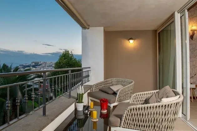 Süit, Banyolu/Duşlu (Suite)