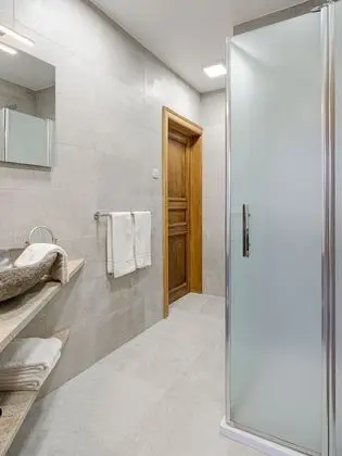 Deluxe Tek Büyük veya İki Ayrı Yataklı Oda (3)
