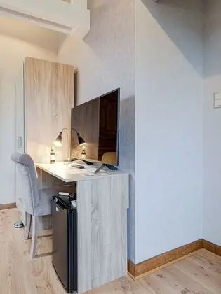 Deluxe Tek Büyük veya İki Ayrı Yataklı Oda (4)
