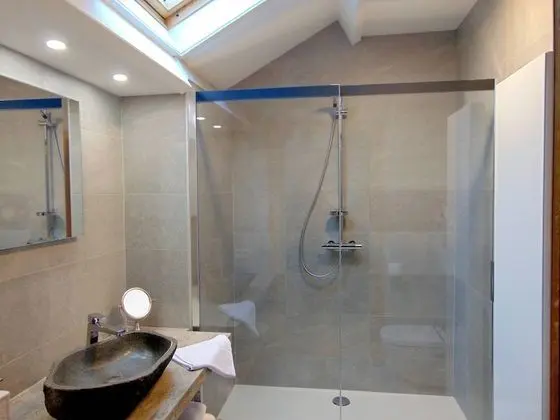 Deluxe Tek Büyük veya İki Ayrı Yataklı Oda, Bahçe Manzaralı (2)