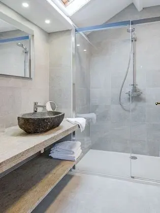 Deluxe Tek Büyük veya İki Ayrı Yataklı Oda, Bahçe Manzaralı (2)