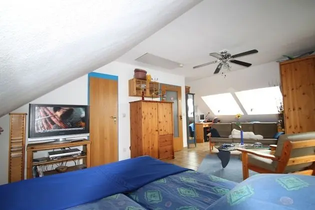 Business Stüdyo, Birden Çok Yatak, Sigara İçilmez, Mikrodalga (Dachstudio mit Seeblick)