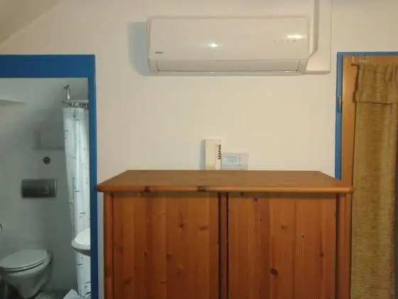 Business Stüdyo, Birden Çok Yatak, Sigara İçilmez, Mikrodalga (Dachstudio mit Seeblick)