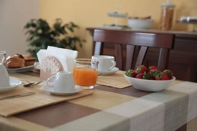 Tek Büyük Yataklı Oda, Balkon