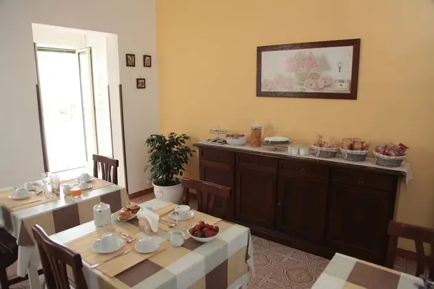 Tek Büyük Yataklı Oda, Balkon