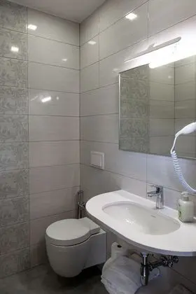 Tek Büyük Yataklı Oda (Carla)