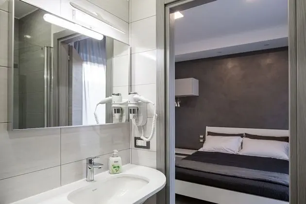 Tek Büyük Yataklı Oda (Carla)