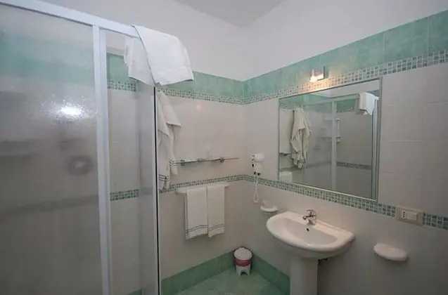 Tek Büyük Yataklı Oda, Balkon (2)