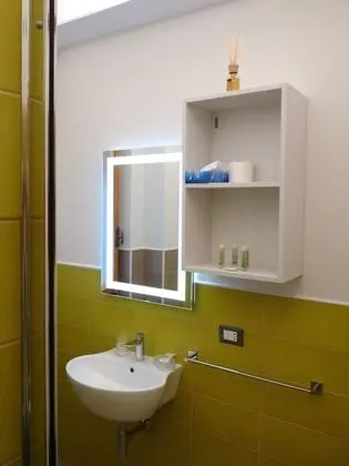 Comfort Tek Büyük veya İki Ayrı Yataklı Oda