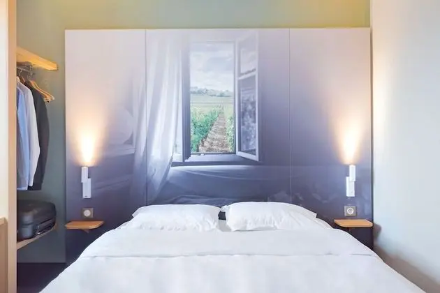 Tek Büyük Yataklı Oda, Sigara İçilmez