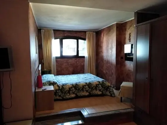 Dört Kişilik Oda, Göl Manzaralı