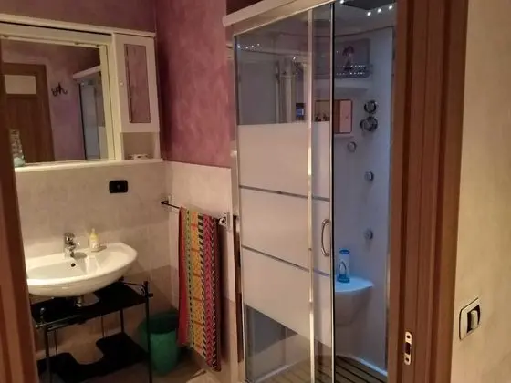 Dört Kişilik Oda, Göl Manzaralı