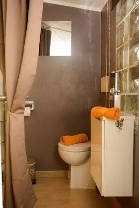 Tek Büyük Yataklı Oda, Özel Banyo, Dağ Manzaralı (Teo)